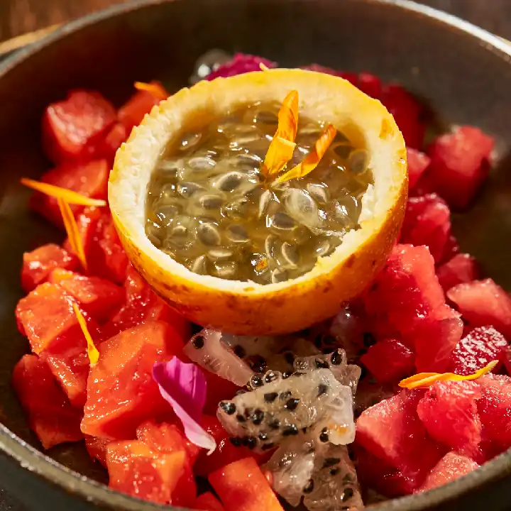 BOWL DE FRUTAS REFRESCANTES