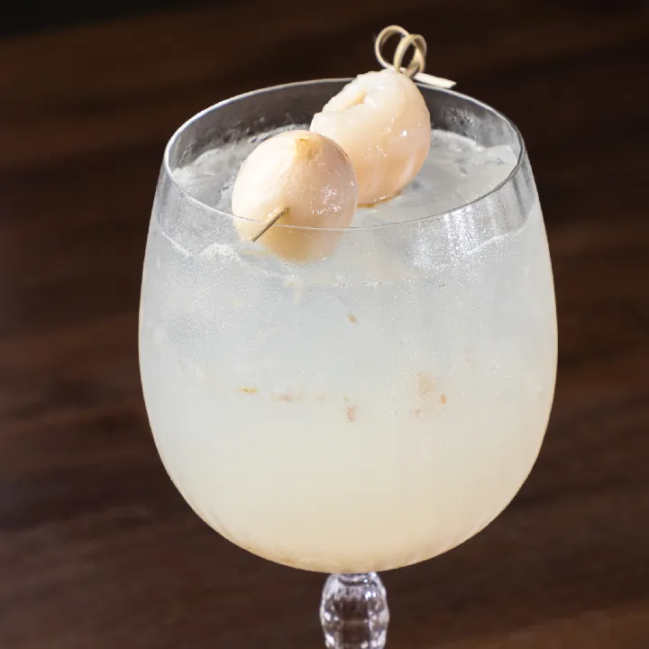 SODA DE LYCHES