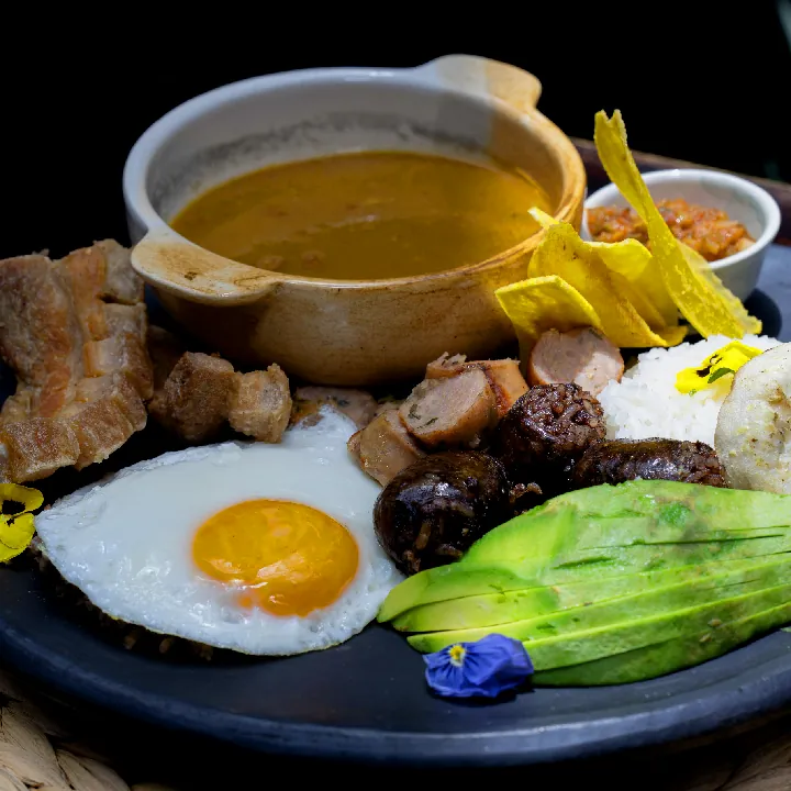 BANDEJA PAISA ALQUIMISTA
