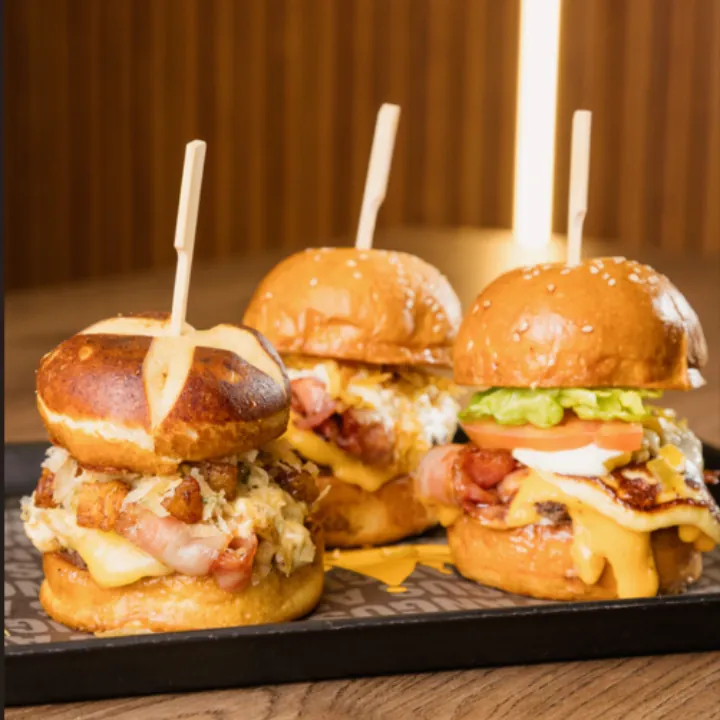 Trilogía Burger Master