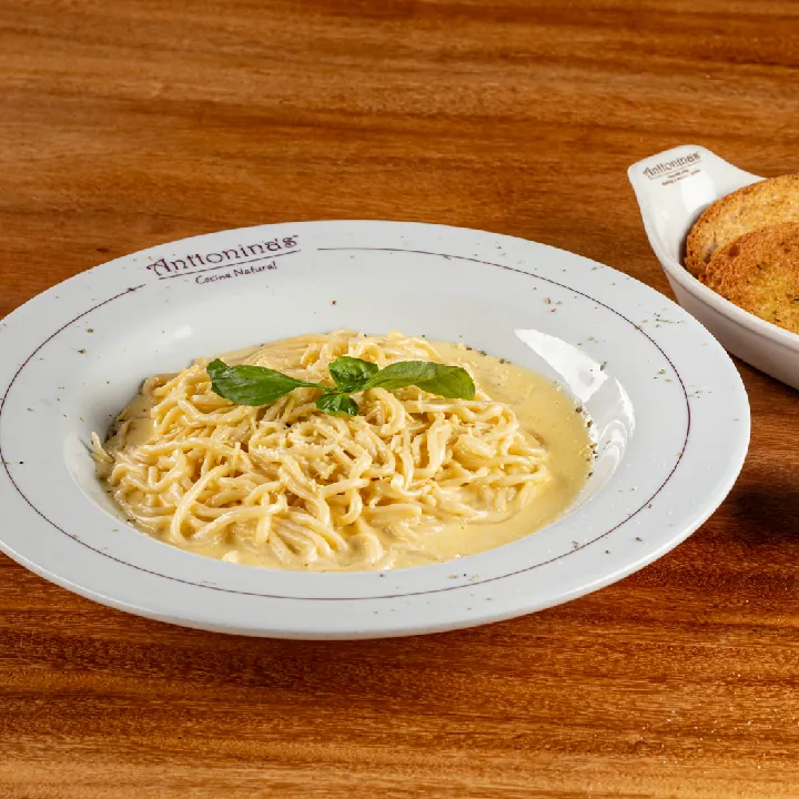 Spaguettis Alfredo