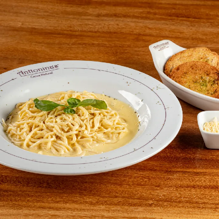 Spaghetti Alfredo