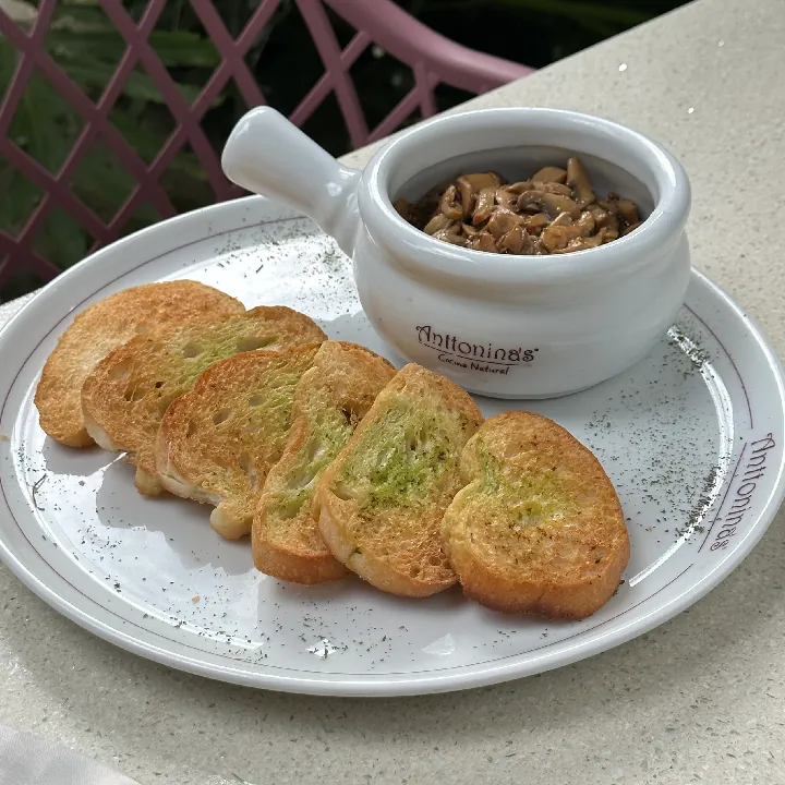 Champiñones a la Parisina