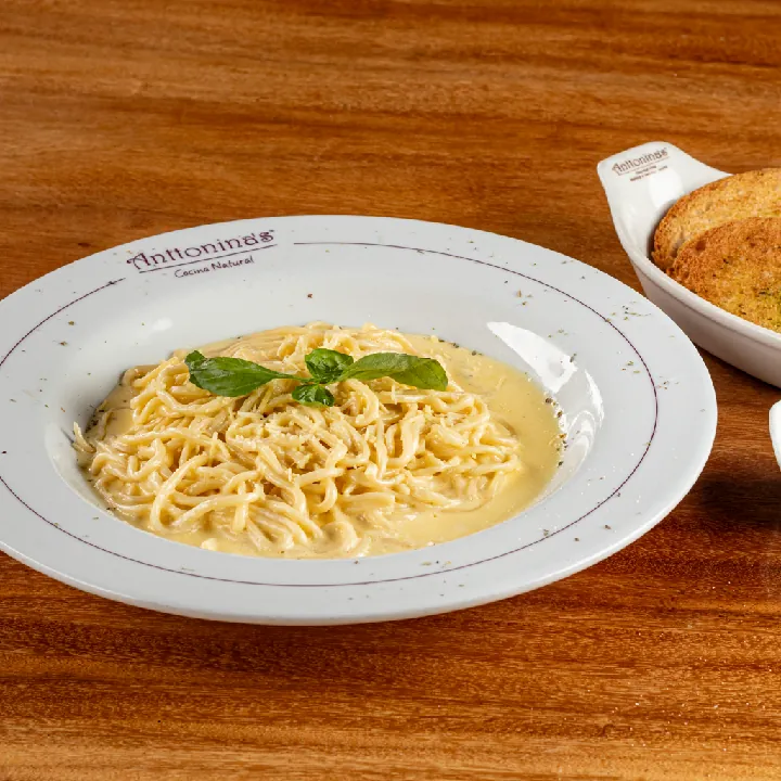 Spaguetti Alfredo