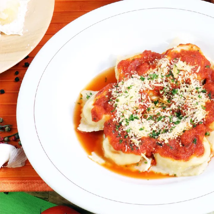 Ravioli Fondue de Quesos