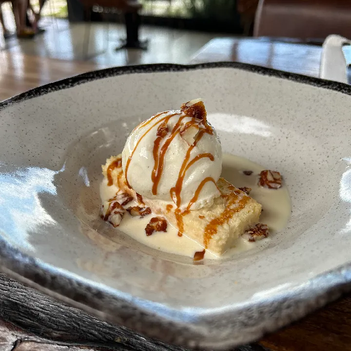 TORTA TRES LECHES