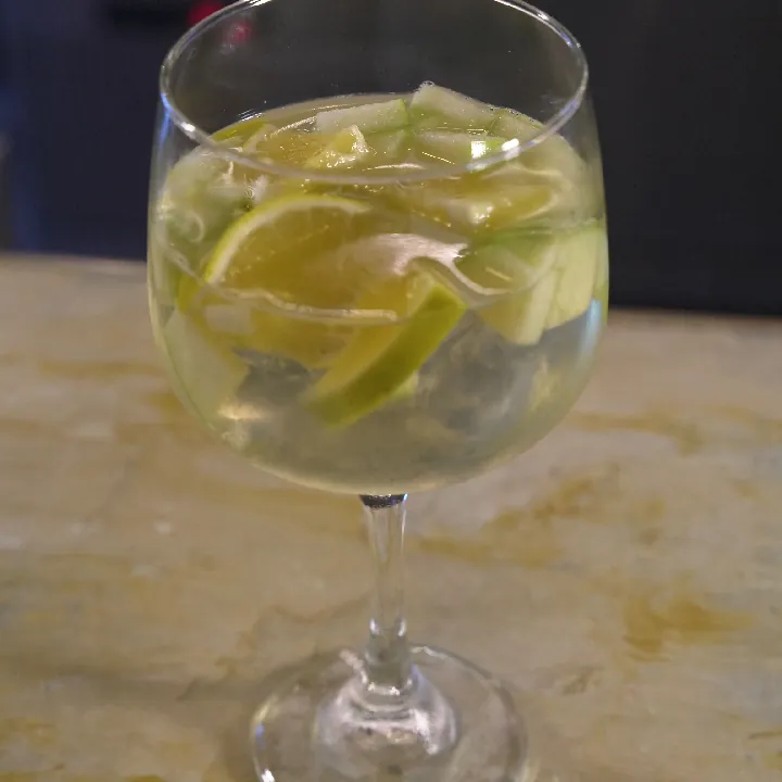Sangría Blanca