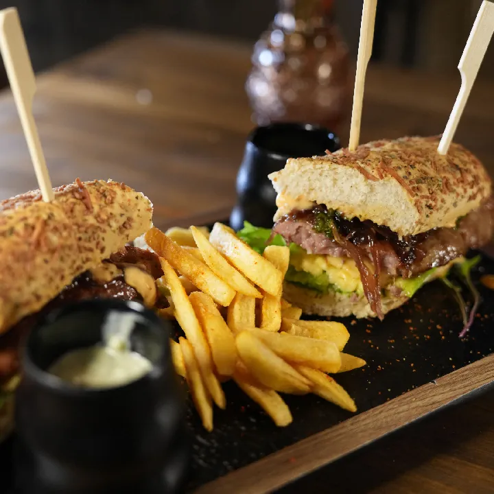 Choripan Argentino (Tipo Hot Dog)
