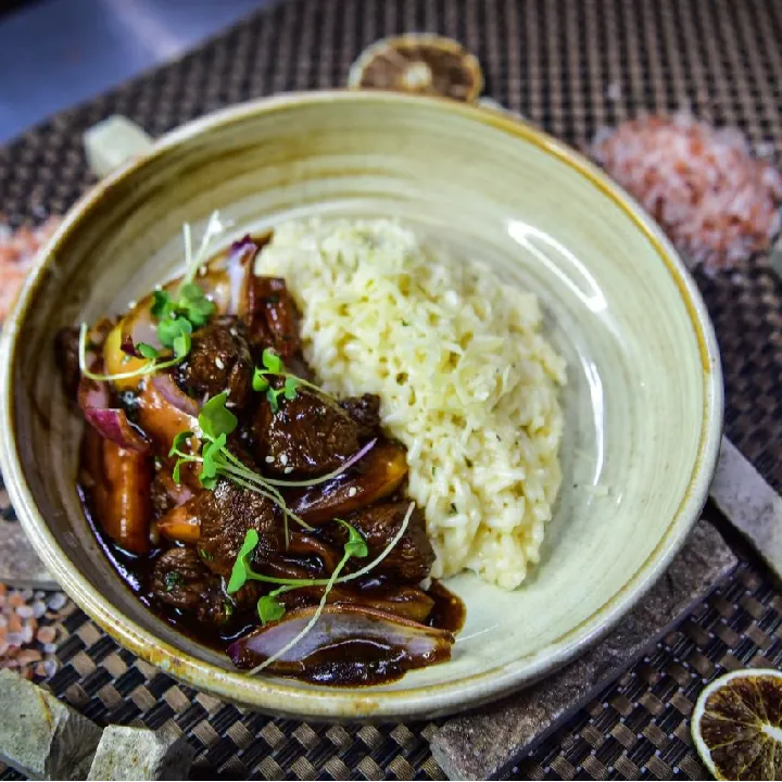 FILETE DE RES AL WOK