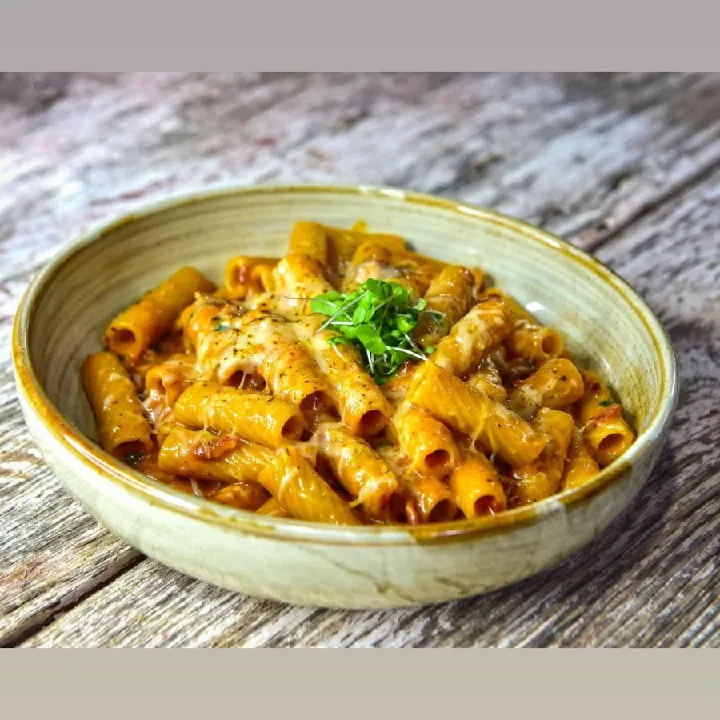 RIGATONI AL VODKA