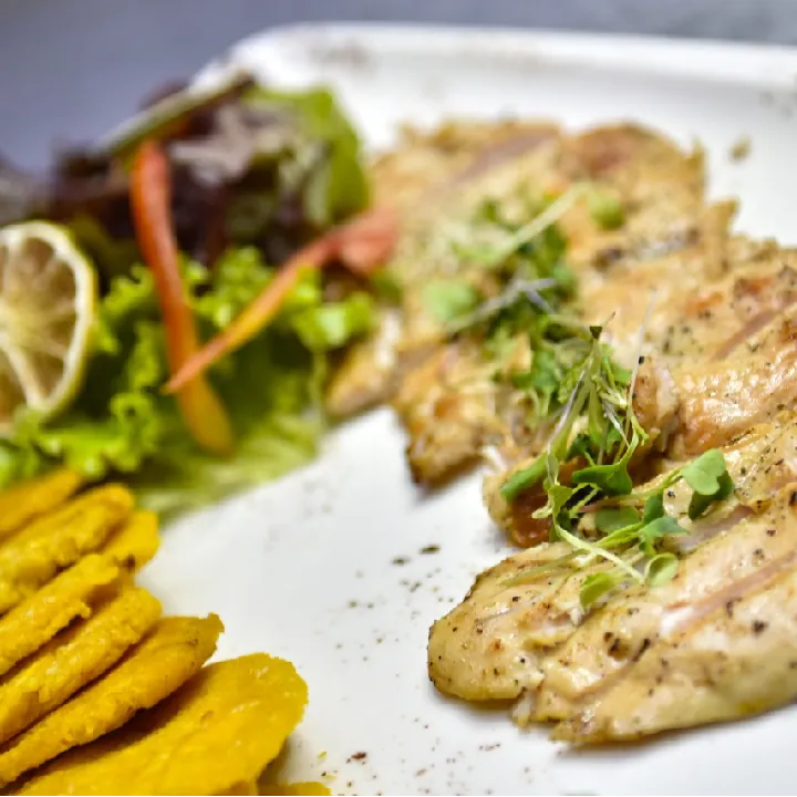 PECHUGA A LA PARRILLA
