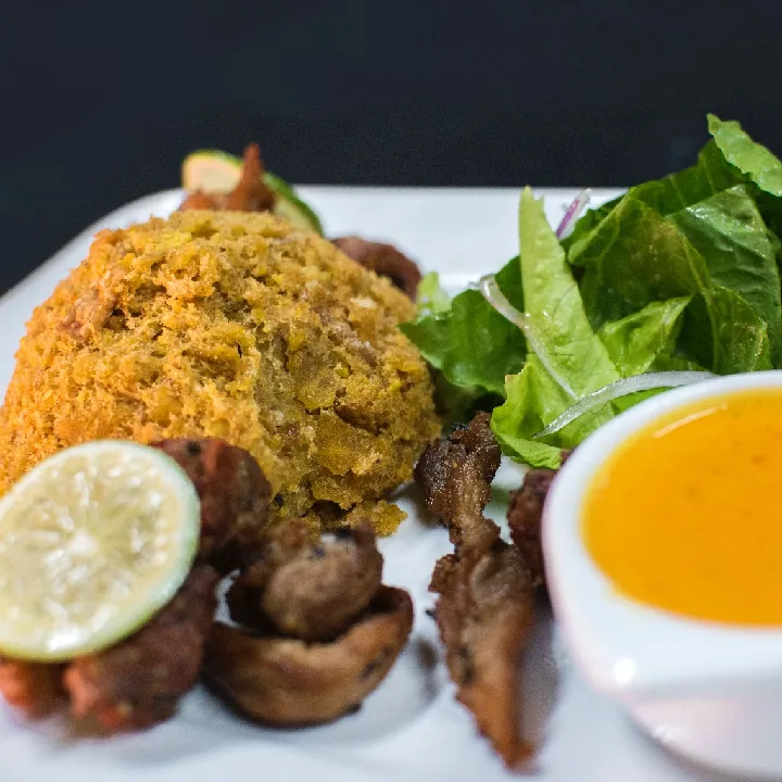 MOFONGO BYBLOS