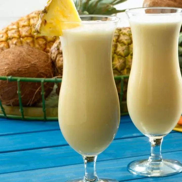 PINA COLADA CON ALCOHOL 