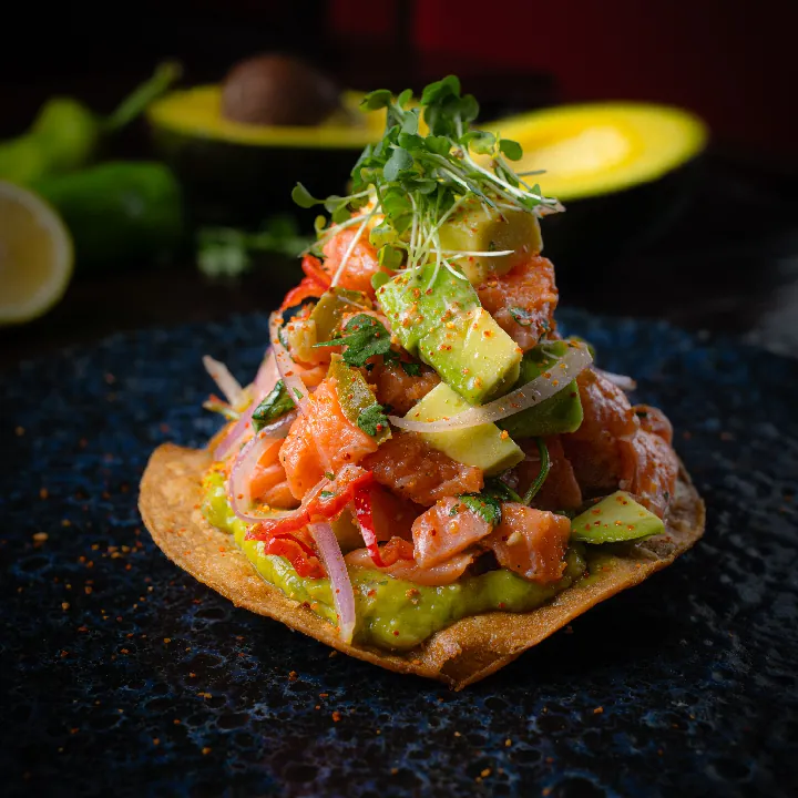 TOSTADA DE SALMÓN