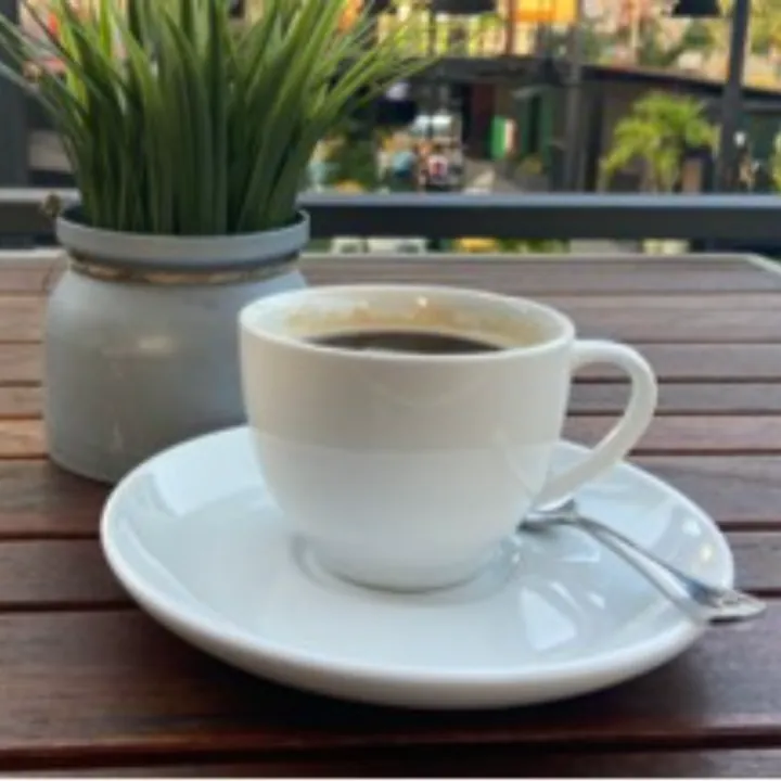 Cafe Americano 