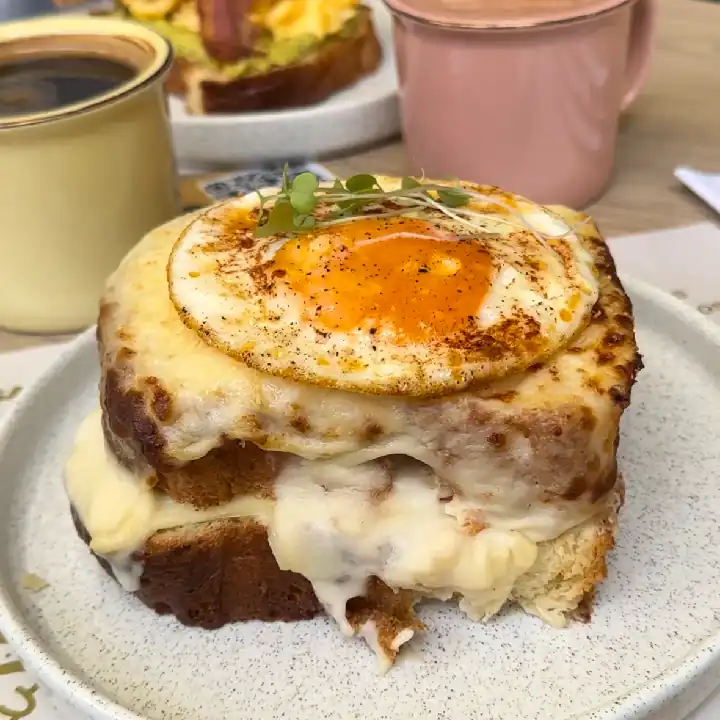CROQUE MADAME