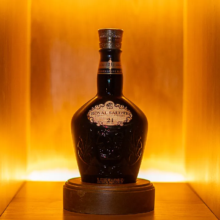 WHISKY ROYAL SALUTE 21 AÑOS