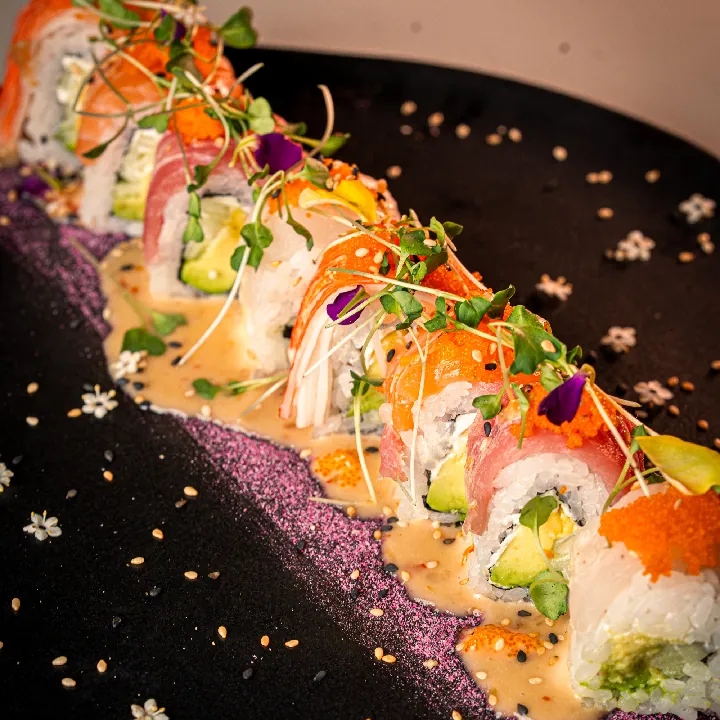 RAINBOW ROLL