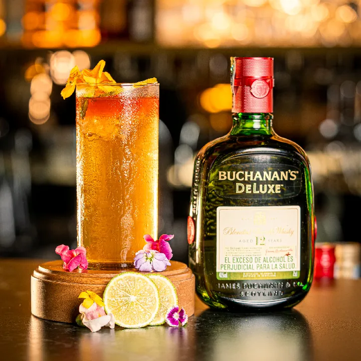 BUCHANITA & TONIC