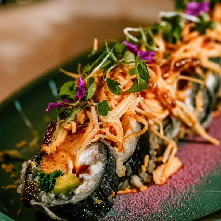 SAKE ROLL