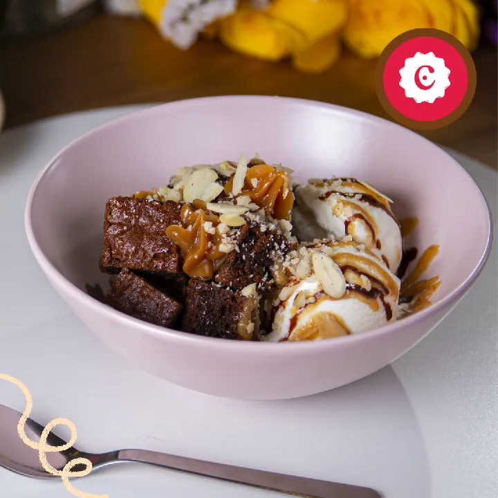 Brownie con Helado