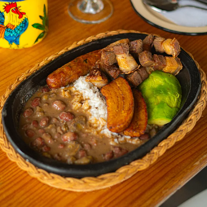 Frijolada Montañera