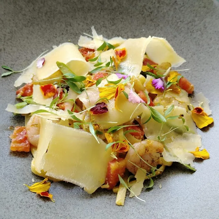 Pasta Camarones y Ají Amarillo