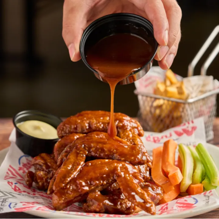 Mister Wings