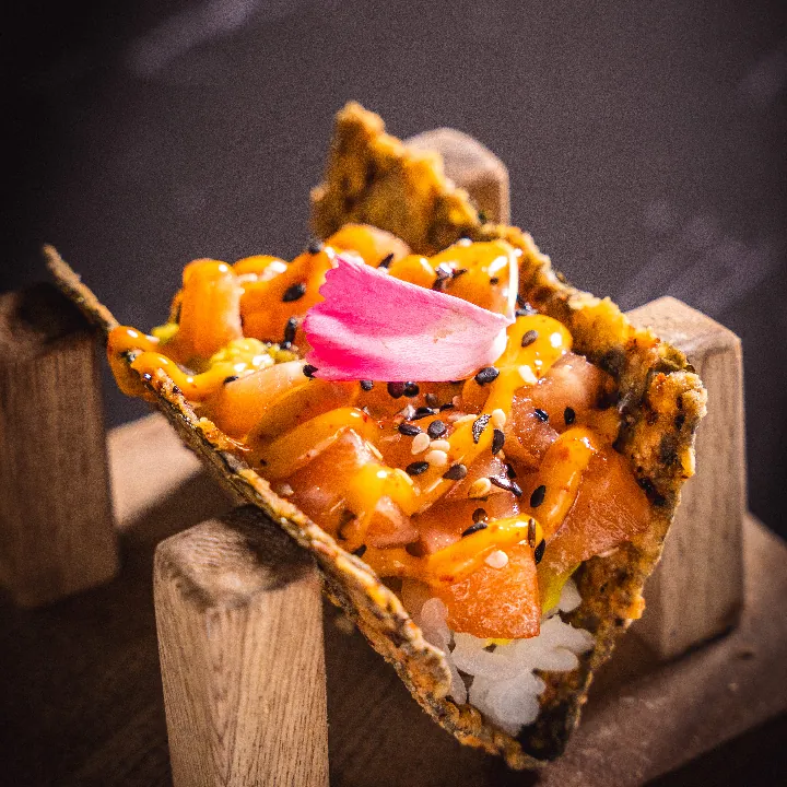 Nori Taco de Salmón  