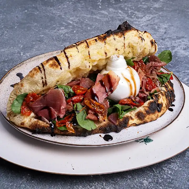 Panino Prosciutto e Burrata 