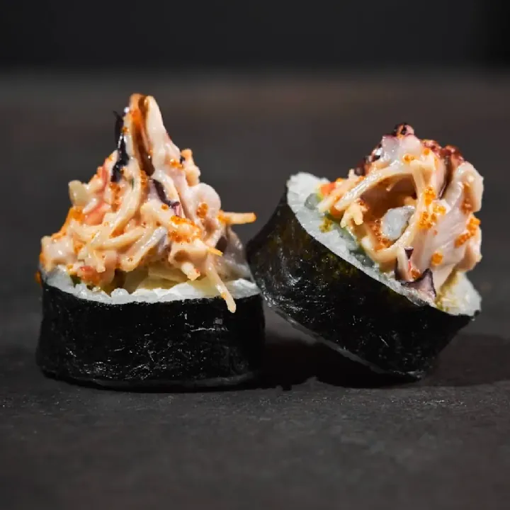 Sushi Octopus roll