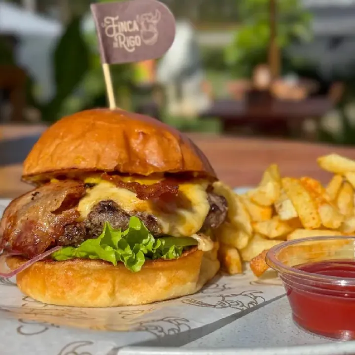 Hamburguesa Clásica (Cheese Burger)