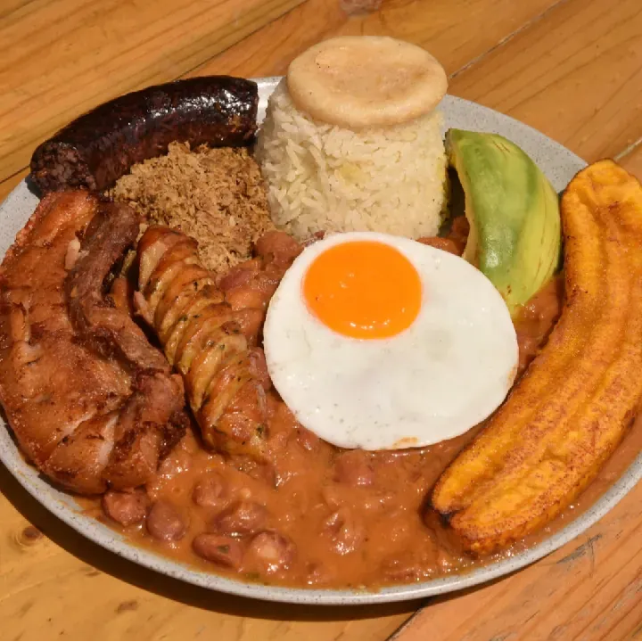 Bandeja Paisa