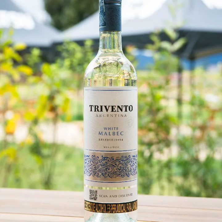 Trivento Malbec White