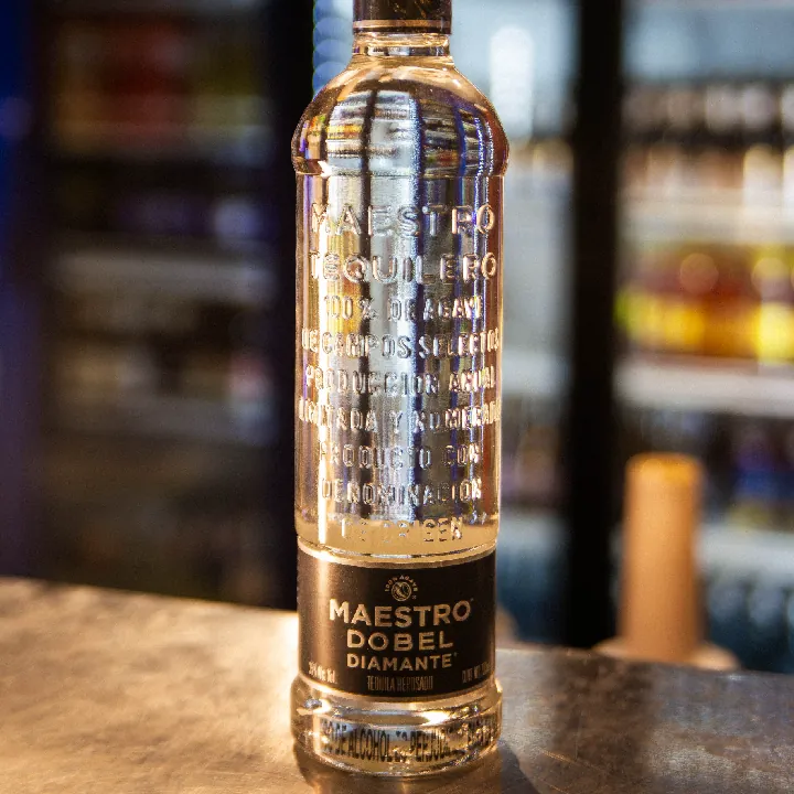 Maestro Dobel Diamante Reposado