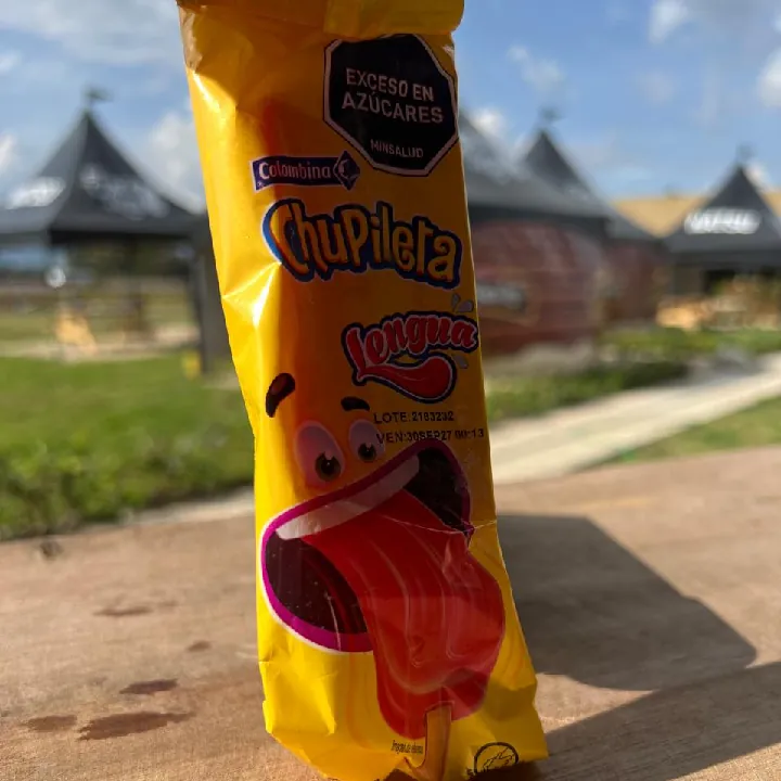 Paleta chupileta lengua fresa