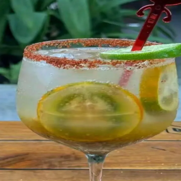soda de lulo y carambolo 