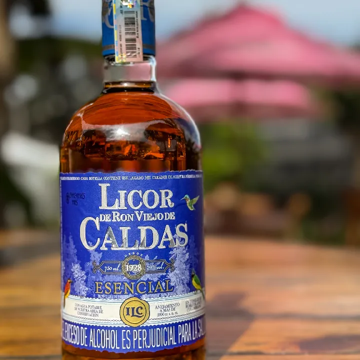 Viejo de Caldas Esencial