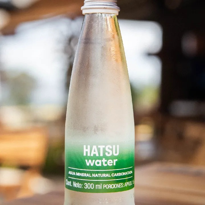 Agua Hatsu con Gas