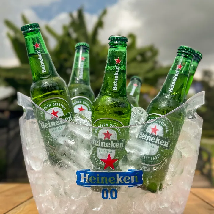 Cubetazo De cerveza Heineken