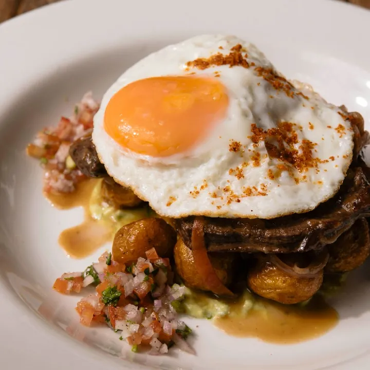 BISTEC A CABALLO