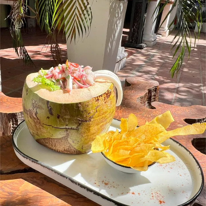 CEVICHE DE COCO