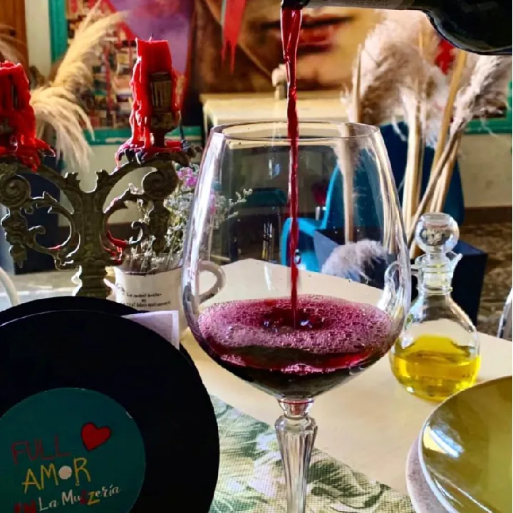 COPA DE VINO DE LA CASA