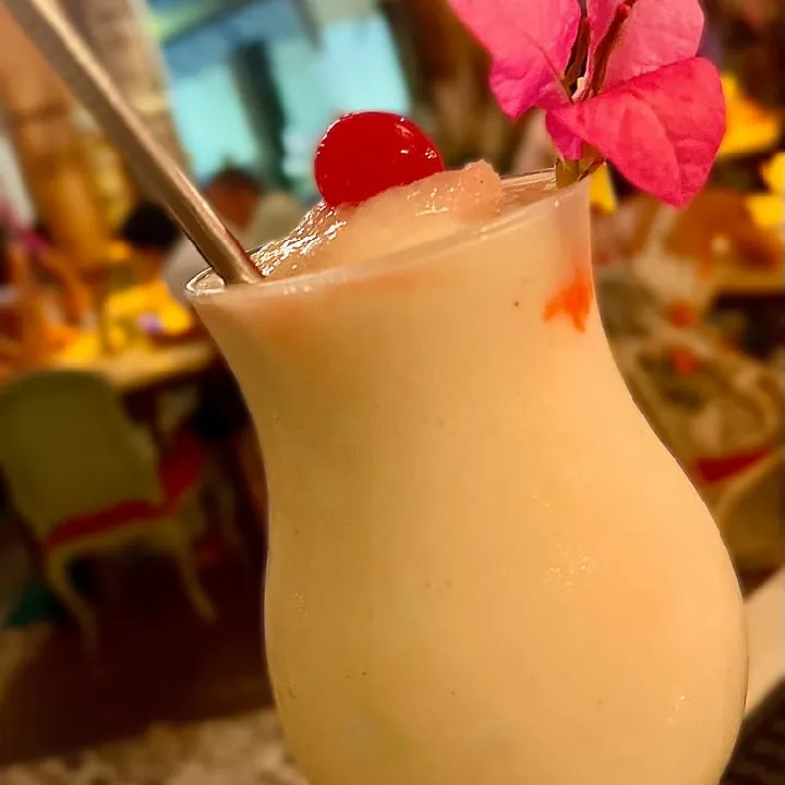PIÑA COLADA