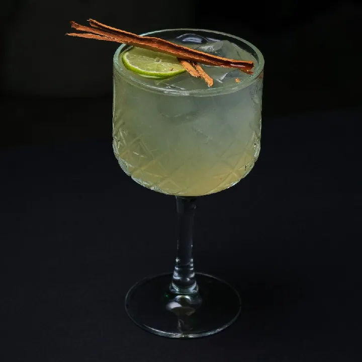Feijoa y Canela