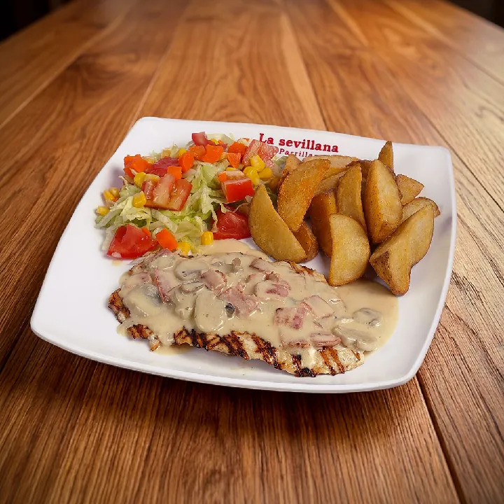Filete de pollo en salsa de champiñones