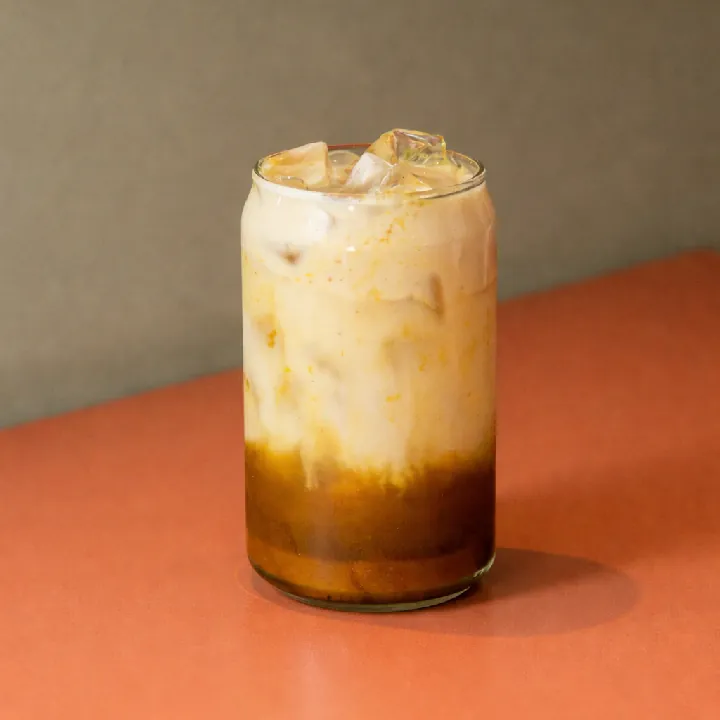 Golden Milk Latte Frío