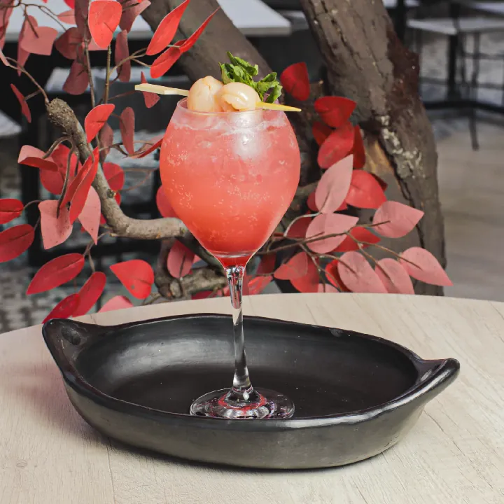 SODA ITALIANA DE FRESA Y LEECHY