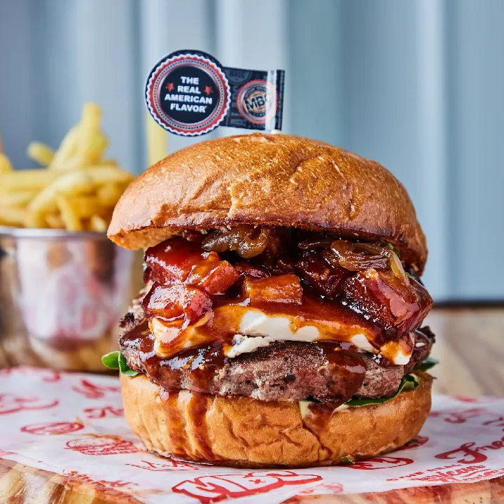 BOURBON TENESSEE BURGER