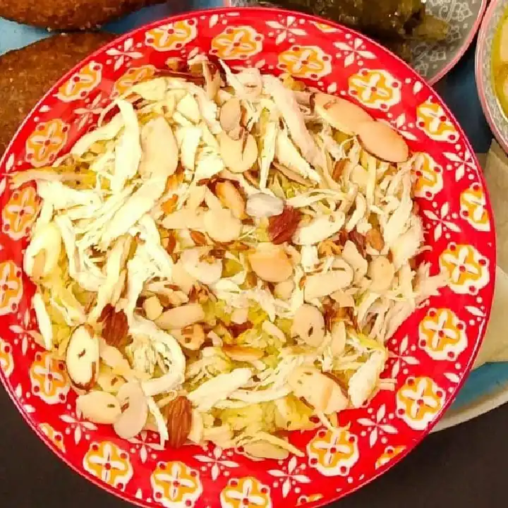 Arroz con Pollo y Almendras